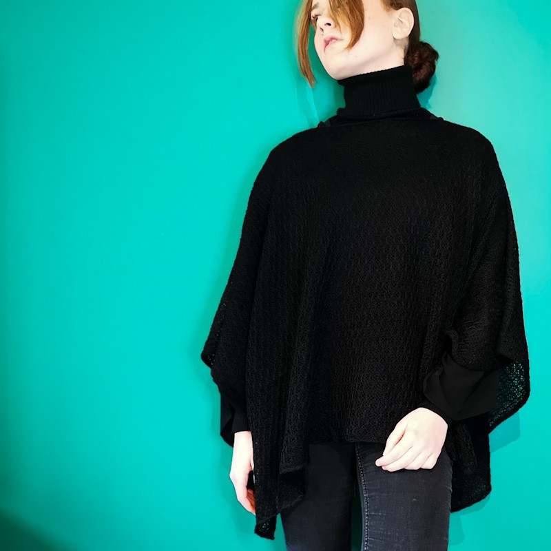 Poncho SAN ISIDRO baby alpaga NOIR Poncho SAN ISIDRO baby alpaga NOIR
